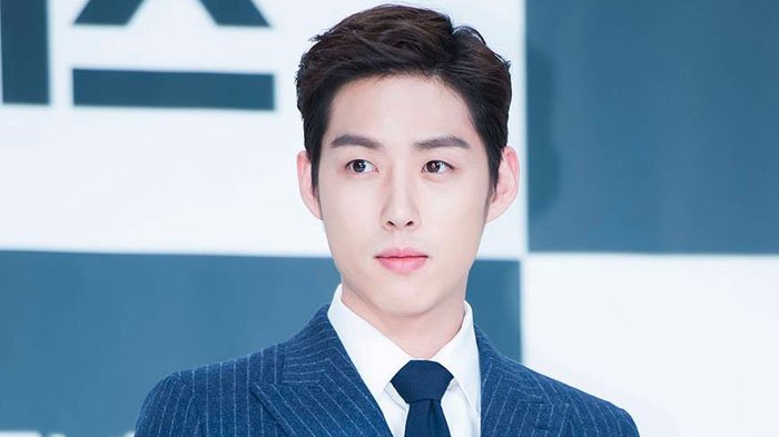 Baek Sung-hyun Byeol Korea 1