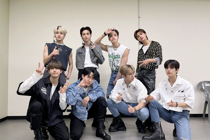 Stray Kids