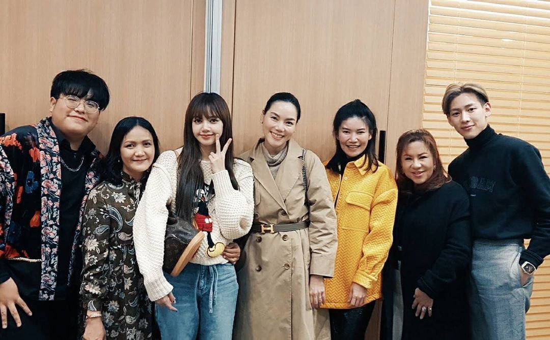 BLACKPINK Lisa Family and Bambam