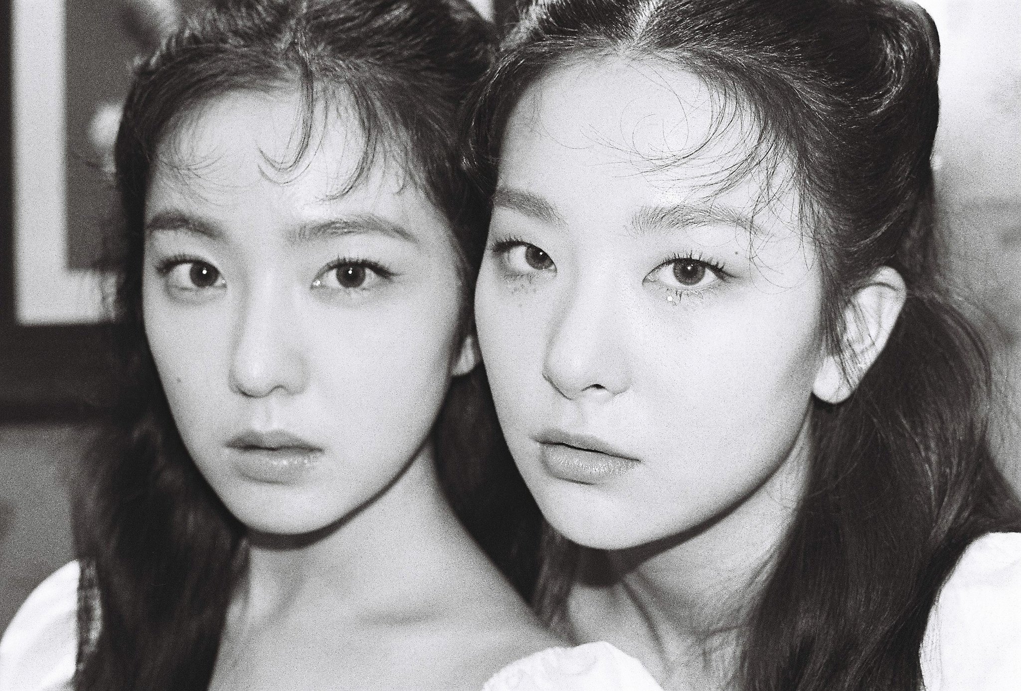 Red Velvet Irene and Seul-gi