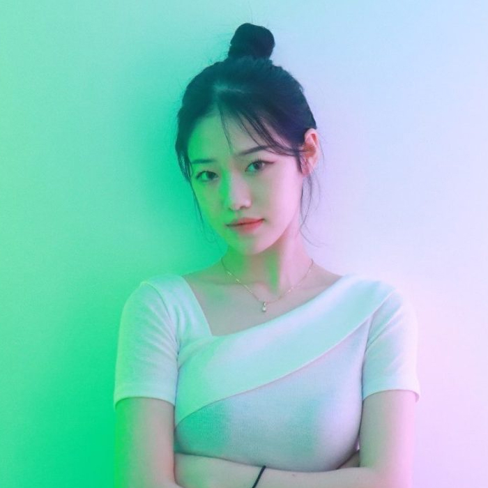 PoshGirl Yebin