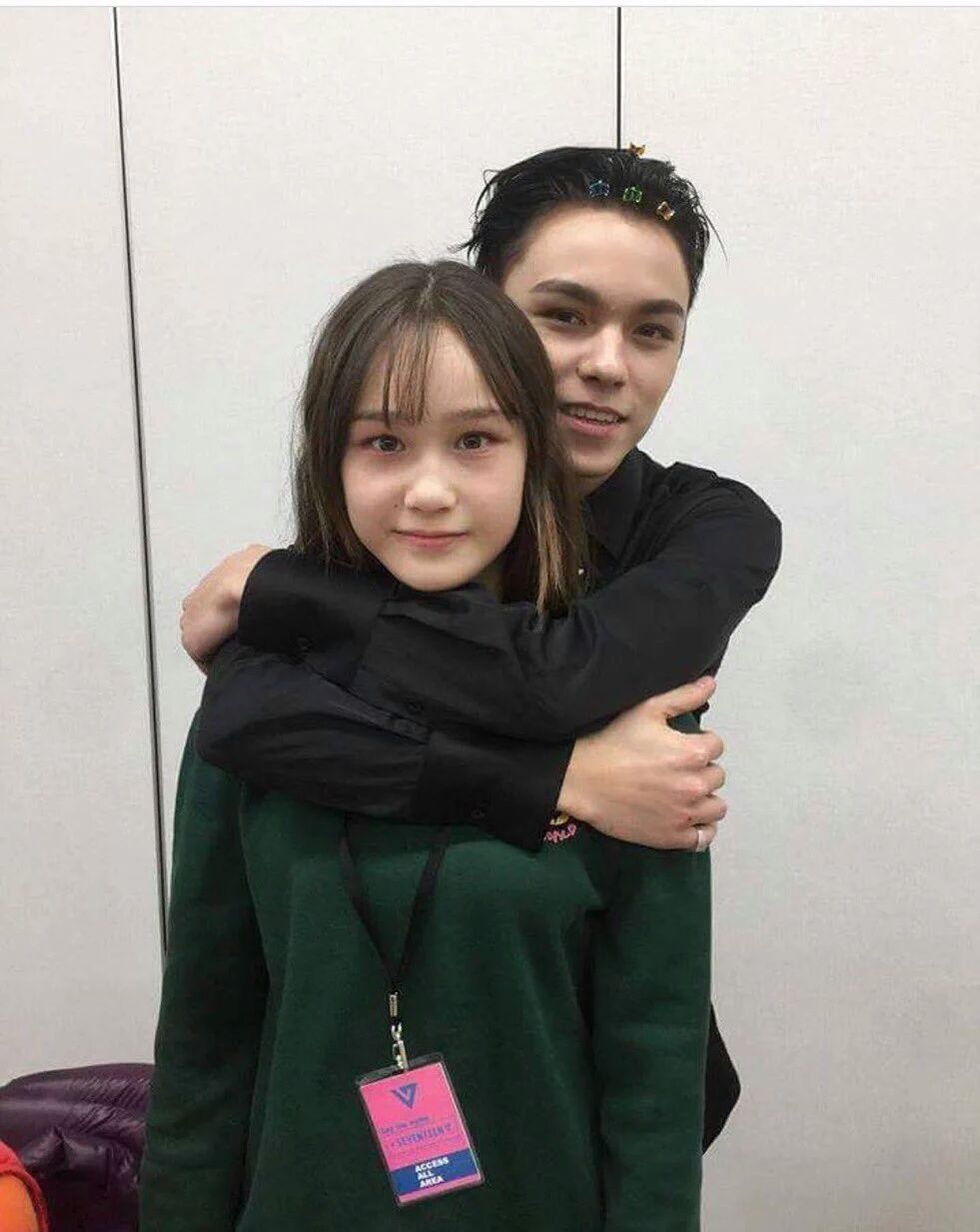 SEVENTEEN Vernon Sister Sofia